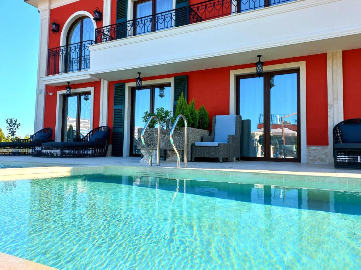 Villas For 4 Or 6 Adults In Therma Village Kranevo Esterno foto