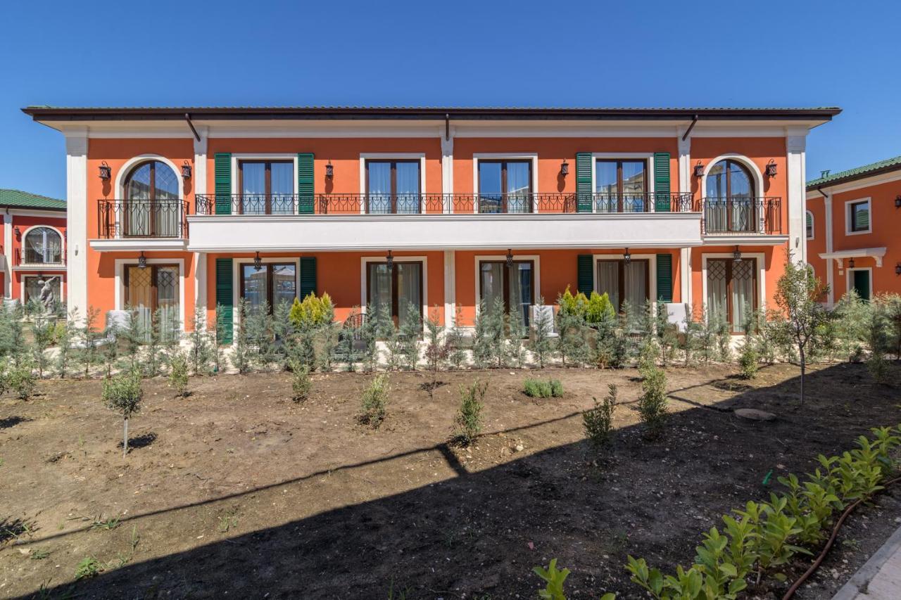 Villas For 4 Or 6 Adults In Therma Village Kranevo Esterno foto