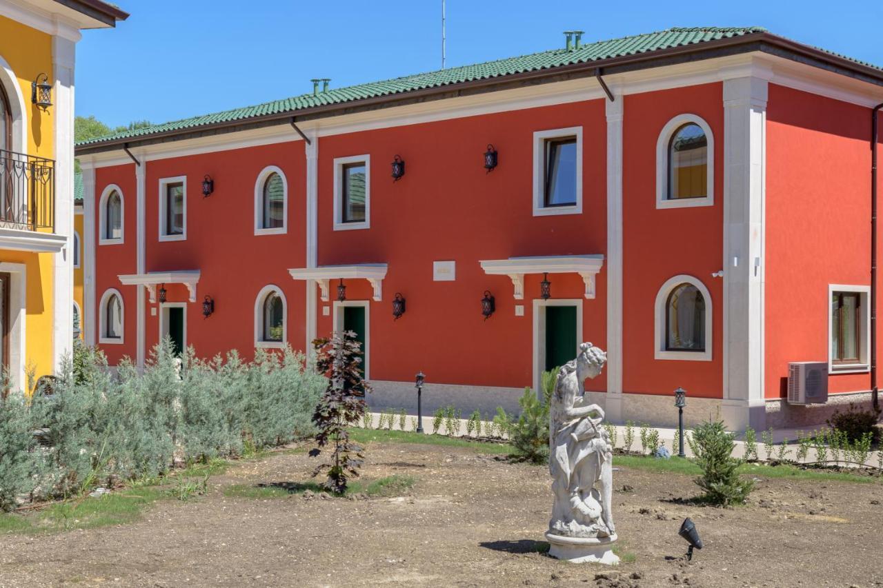 Villas For 4 Or 6 Adults In Therma Village Kranevo Esterno foto